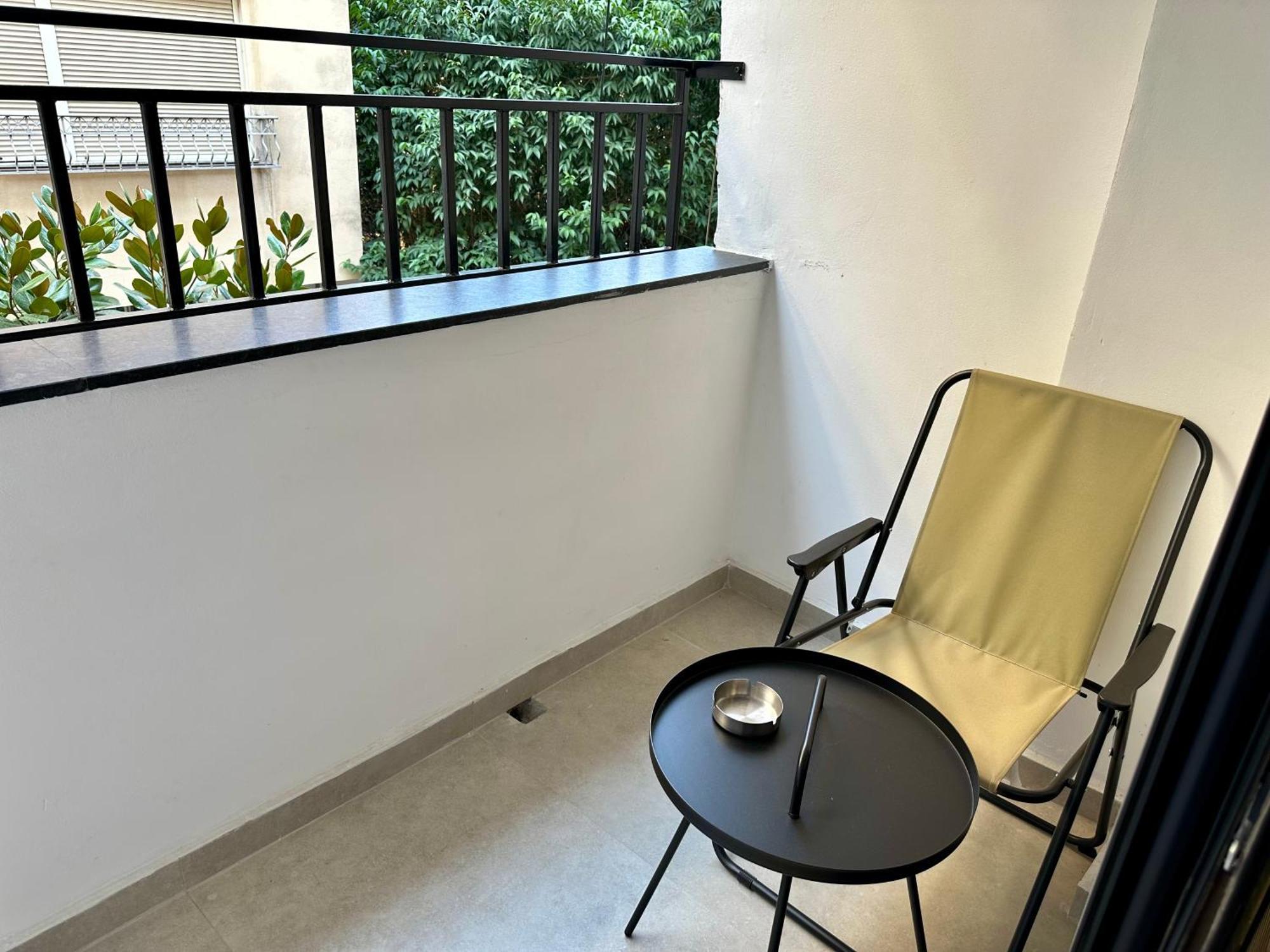 Lili'S Tirana Center Apartments Exteriör bild